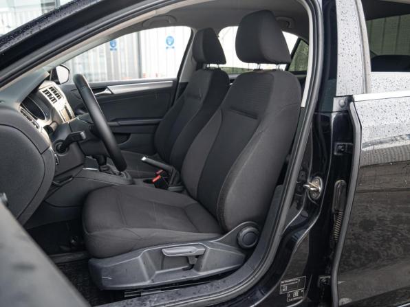 Volkswagen Jetta VI Рестайлинг с пробегом 2016 года, цена 1 220 000 рублей, 198792 км, седан, Автокод Объявления
