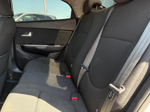 Kia Rio III Рестайлинг с пробегом 2016 года, цена 950 000 рублей, 125514 км, седан, Автокод Объявления