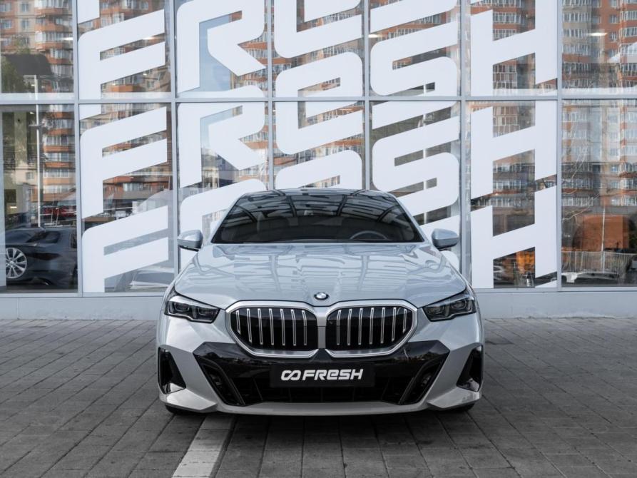 BMW 5 серии VIII (G60/G61/G68) Ставрополь  - изображение 3