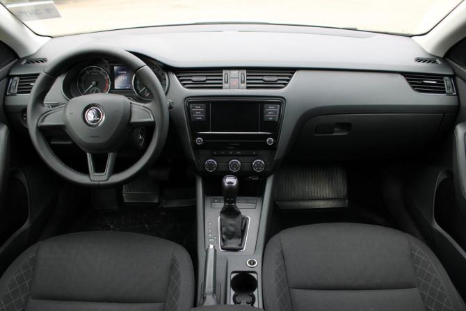 Skoda Octavia III (A7) Рестайлинг с пробегом 2019 года, цена 1 855 000 рублей, 85845 км, лифтбек, Автокод Объявления