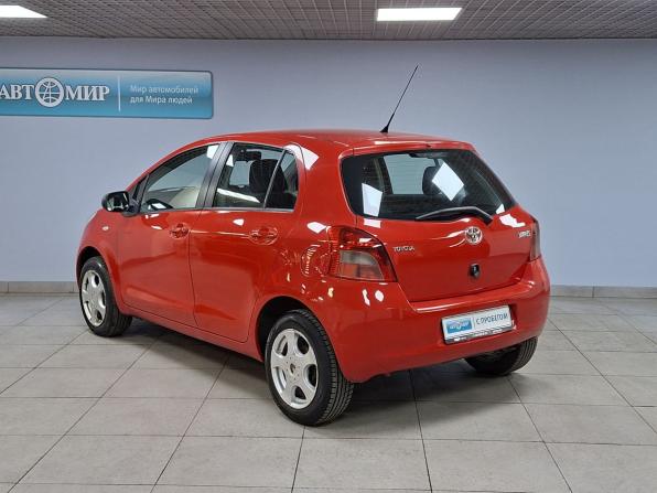 Toyota Yaris II с пробегом 2008 года, цена 489 000 рублей, 210401 км, хэтчбек, Автокод Объявления
