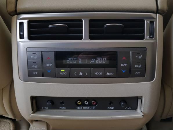 Lexus LX III Рестайлинг с пробегом 2012 года, цена 3 900 000 рублей, 188124 км, внедорожник, Автокод Объявления