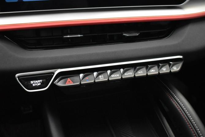 Geely Coolray I Рестайлинг с пробегом 2023 года, цена 2 170 000 рублей, 10317 км, внедорожник, Автокод Объявления