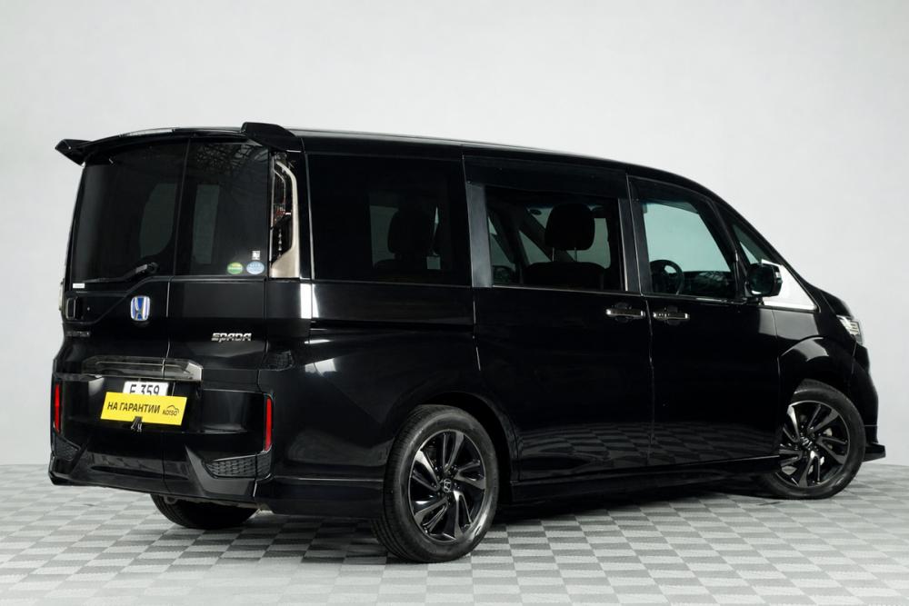Honda Stepwgn V Челябинск  - изображение 7