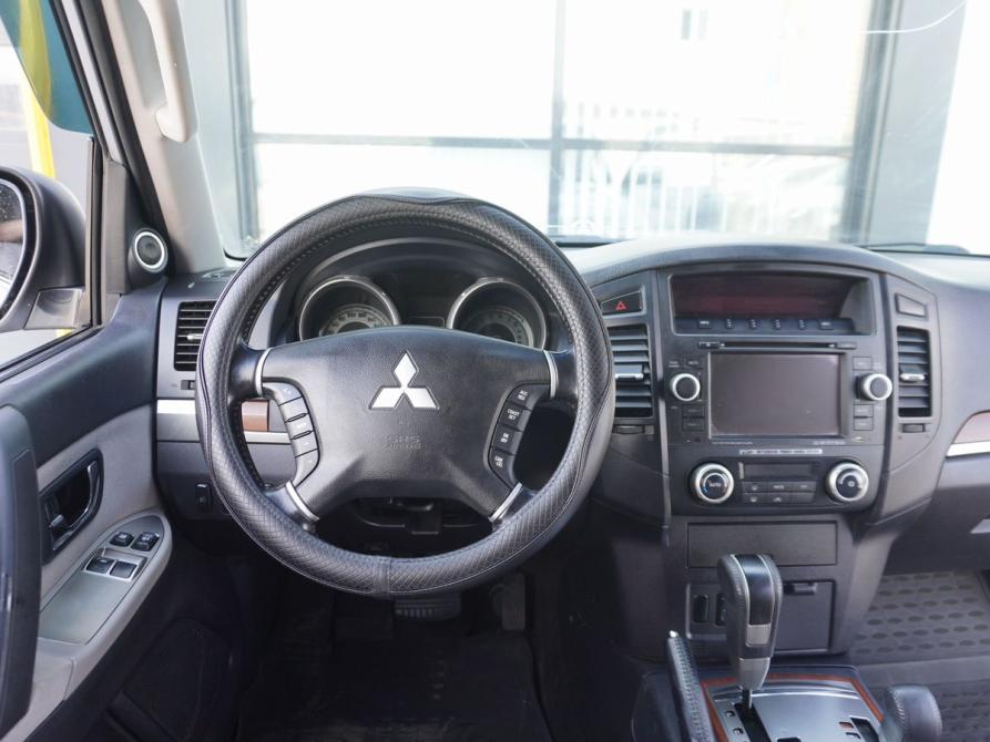 Mitsubishi Pajero IV Москва  - изображение 13
