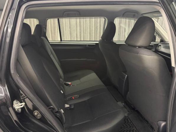 Toyota Corolla XI (E160 E170) Рестайлинг 2 с пробегом 2019 года, цена 1 570 000 рублей, 57000 км, универсал, Автокод Объявления
