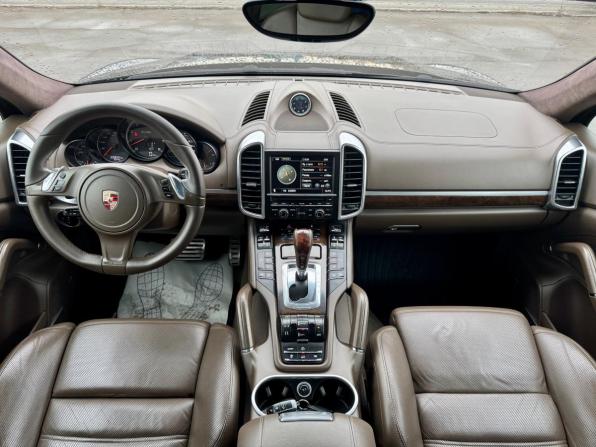 Porsche Cayenne II (958) с пробегом 2012 года, цена 2 100 000 рублей, 233500 км, внедорожник, Автокод Объявления