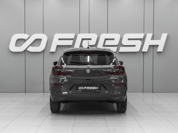 Suzuki Baleno III с пробегом 2022 года, цена 1 750 000 рублей, 45349 км, хэтчбек, Автокод Объявления