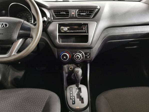 Kia Rio III с пробегом 2013 года, цена 795 000 рублей, 178000 км, седан, Автокод Объявления