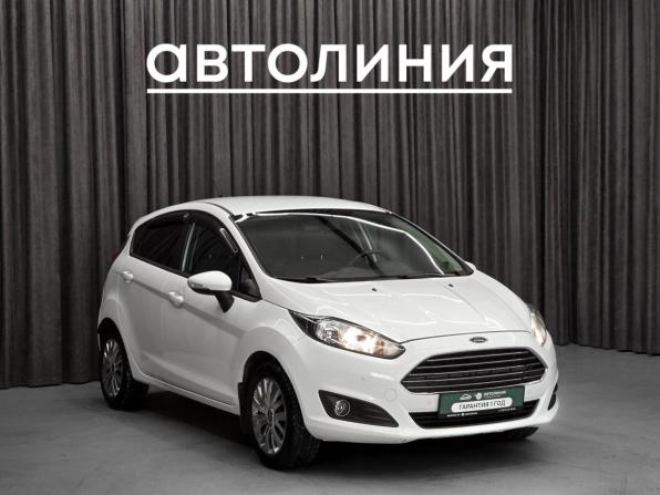 Ford Fiesta Mk6 Рестайлинг с пробегом 2018 года, цена 855 000 рублей, 73274 км, хэтчбек, Автокод Объявления