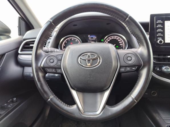 Toyota Camry VIII (XV70) Рестайлинг с пробегом 2021 года, цена 2 500 000 рублей, 127329 км, седан, Автокод Объявления