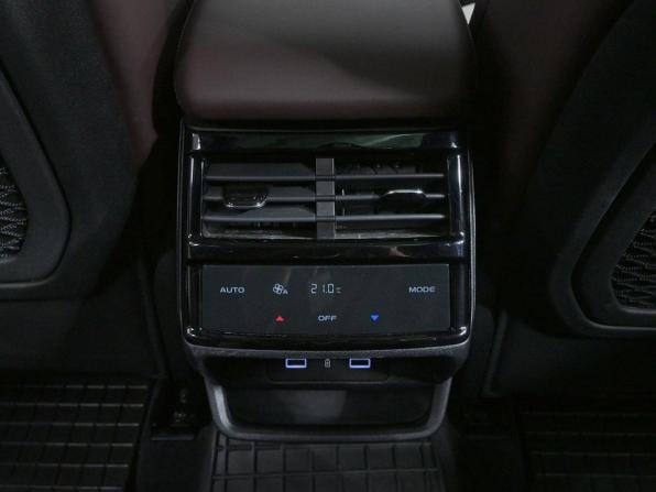 Geely Monjaro I с пробегом 2024 года, цена 3 470 000 рублей, 7809 км, внедорожник, Автокод Объявления