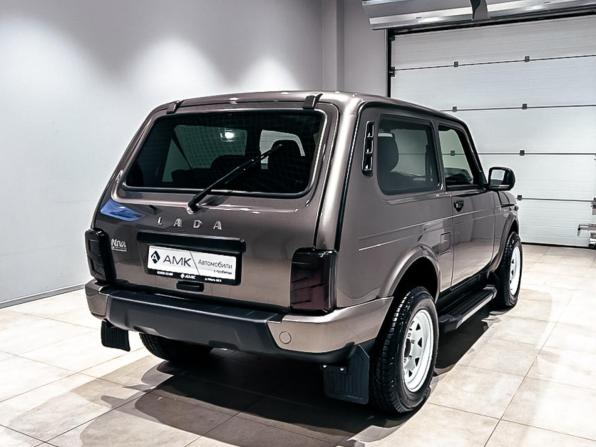Lada (ВАЗ) Niva Legend I с пробегом 2024 года, цена 1 099 600 рублей, 5077 км, внедорожник, Автокод Объявления