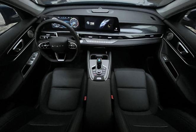 Chery Tiggo 7L I с пробегом 2025 года, цена 2 200 000 рублей, 10603 км, внедорожник, Автокод Объявления