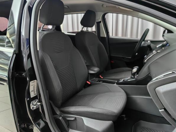 Ford Focus III Рестайлинг с пробегом 2017 года, цена 1 290 000 рублей, 141000 км, универсал, Автокод Объявления