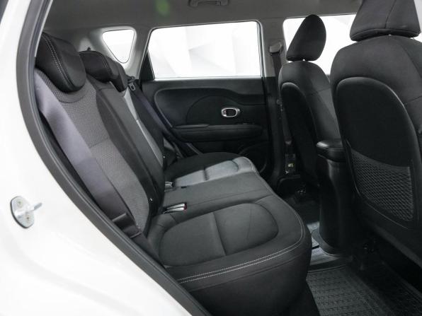 Kia Soul II Рестайлинг с пробегом 2019 года, цена 1 838 000 рублей, 103000 км, хэтчбек, Автокод Объявления