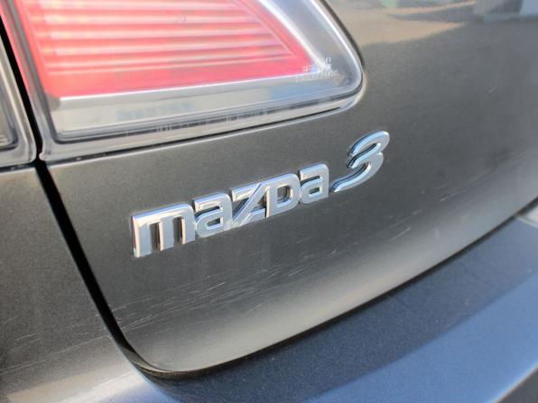 Mazda 3 II (BL) Рестайлинг с пробегом 2011 года, цена 899 000 рублей, 185634 км, седан, Автокод Объявления