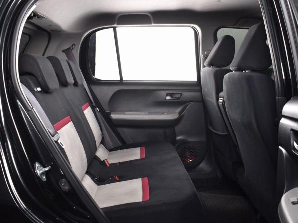 Toyota Passo III с пробегом 2018 года, цена 895 995 рублей, 58558 км, хэтчбек, Автокод Объявления