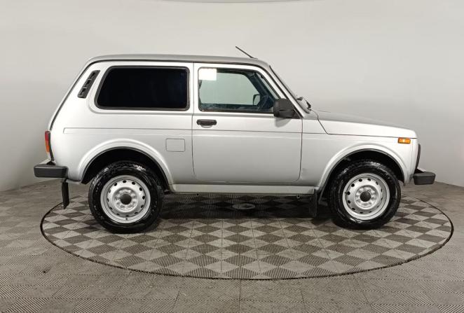 Lada (ВАЗ) Niva Legend с пробегом 2022 года, цена 850 000 рублей, 27080 км, внедорожник, Автокод Объявления