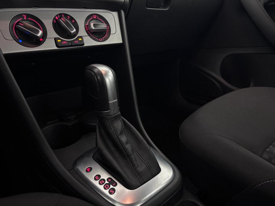 Volkswagen Polo V Рестайлинг Псков  - изображение 15