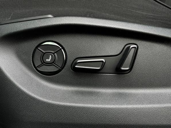 Volkswagen Tiguan III (China Market) с пробегом 2024 года, цена 4 324 600 рублей, 33626 км, внедорожник, Автокод Объявления