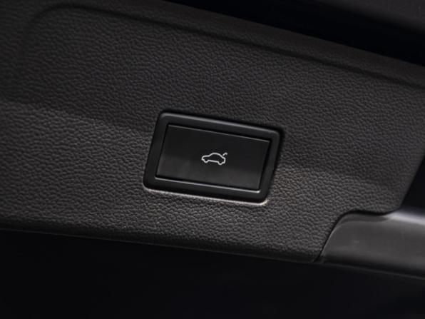 Volkswagen Teramont I Рестайлинг с пробегом 2023 года, цена 4 319 000 рублей, 60094 км, внедорожник, Автокод Объявления
