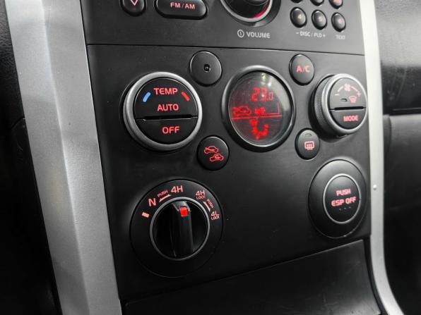 Suzuki Grand Vitara II Рестайлинг с пробегом 2011 года, цена 1 100 000 рублей, 188000 км, внедорожник, Автокод Объявления