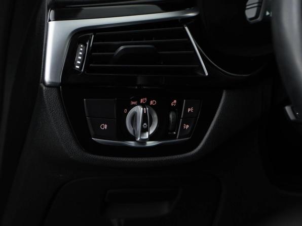 BMW 5 серии VII (G30/G31/G38) Рестайлинг с пробегом 2020 года, цена 4 599 050 рублей, 111110 км, седан, Автокод Объявления