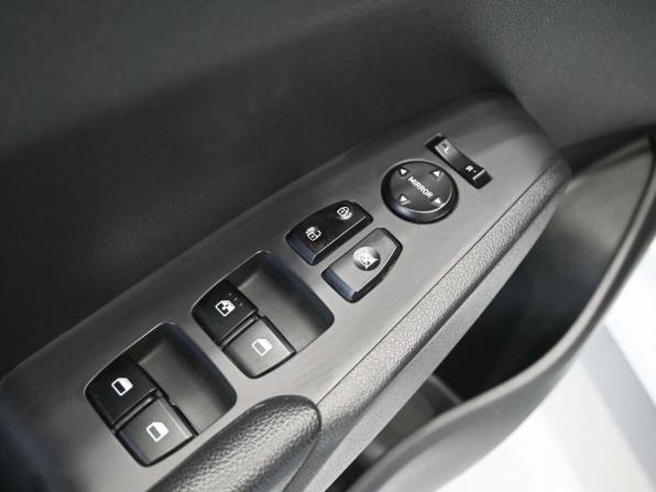 Hyundai Solaris II Рестайлинг с пробегом 2021 года, цена 1 729 900 рублей, 76000 км, седан, Автокод Объявления