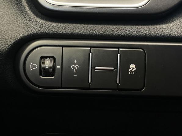 Kia Ceed III с пробегом 2019 года, цена 1 727 000 рублей, 88556 км, хэтчбек, Автокод Объявления