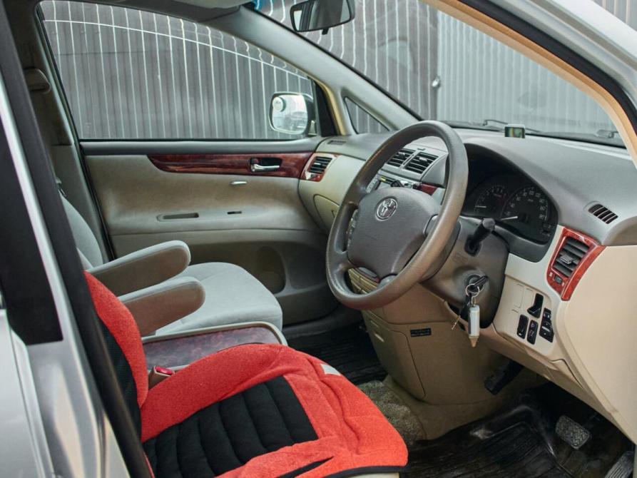 Toyota Ipsum II (M20) Рестайлинг Екатеринбург  - изображение 10