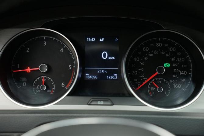 Volkswagen Golf VII с пробегом 2015 года, цена 1 749 020 рублей, 183300 км, универсал, Автокод Объявления