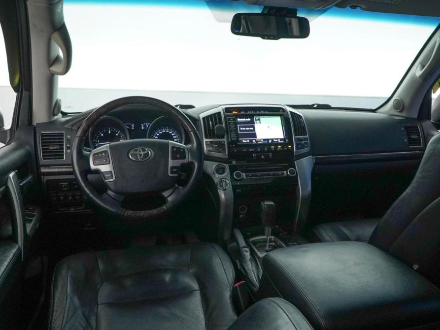 Toyota Land Cruiser 200 Series Рестайлинг 1 Москва  - изображение 6