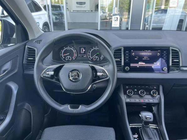 Skoda Karoq I с пробегом 2020 года, цена 2 898 000 рублей, 35068 км, внедорожник, Автокод Объявления