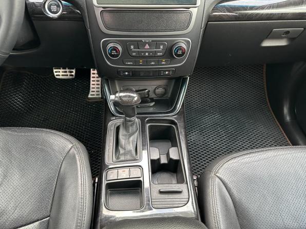 Kia Sorento II Рестайлинг с пробегом 2014 года, цена 1 770 000 рублей, 98215 км, внедорожник, Автокод Объявления