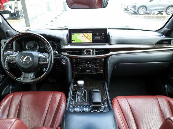 Lexus LX III Рестайлинг 2 с пробегом 2017 года, цена 7 998 000 рублей, 65403 км, внедорожник, Автокод Объявления