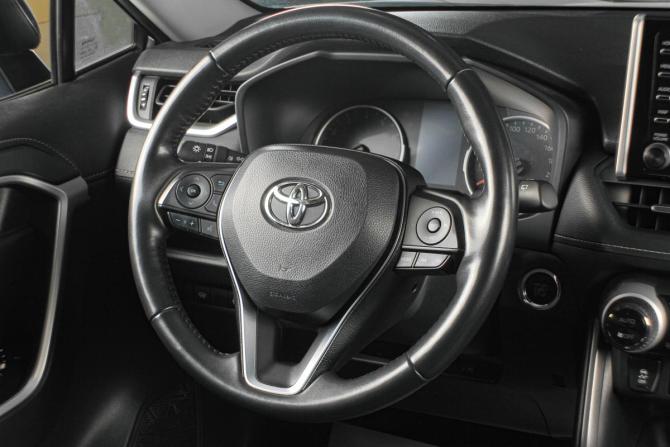 Toyota RAV4 V (XA50) с пробегом 2022 года, цена 2 949 000 рублей, 118000 км, внедорожник, Автокод Объявления