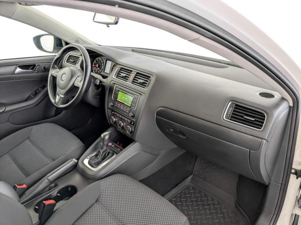 Volkswagen Jetta VI с пробегом 2014 года, цена 1 450 000 рублей, 19372 км, седан, Автокод Объявления