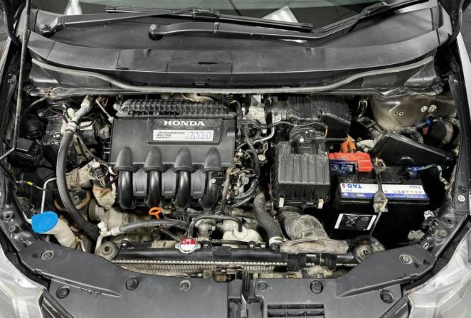 Honda Insight II с пробегом 2010 года, цена 835 000 рублей, 201948 км, хэтчбек, Автокод Объявления