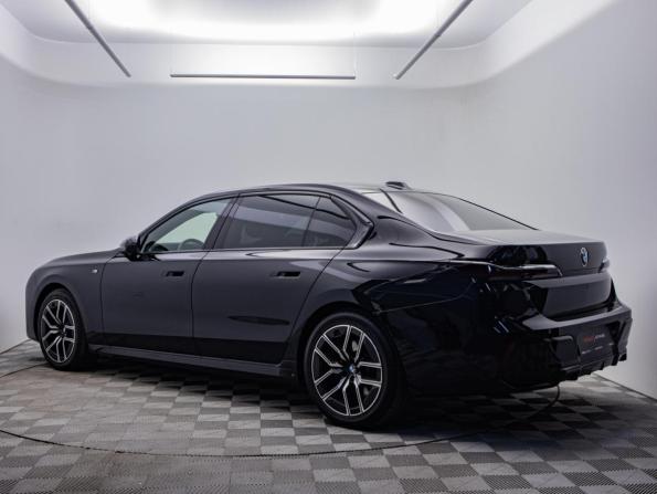 BMW 7 серии VII (G70) с пробегом 2025 года, цена 16 100 000 рублей, 8724 км, седан, Автокод Объявления