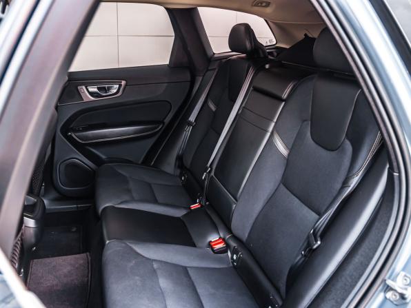Volvo XC60 II с пробегом 2018 года, цена 3 330 000 рублей, 115330 км, внедорожник, Автокод Объявления