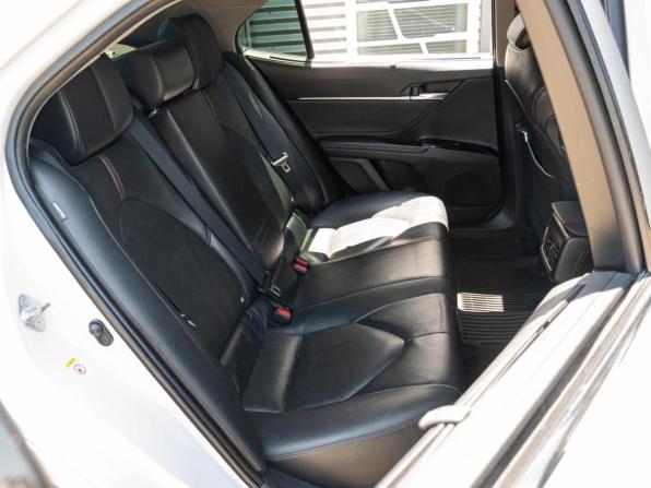 Toyota Camry VIII (XV70) с пробегом 2018 года, цена 2 340 000 рублей, 298065 км, седан, Автокод Объявления