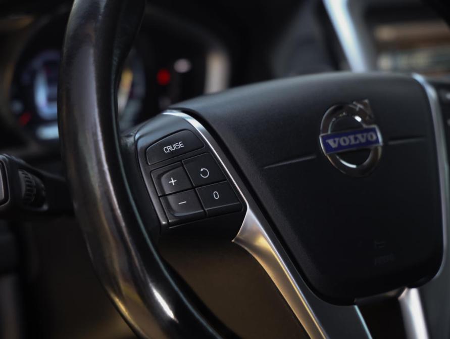 Volvo XC60 I Рестайлинг Санкт-Петербург  - изображение 13