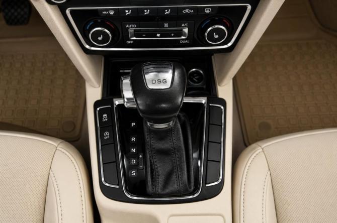 Skoda Superb II с пробегом 2011 года, цена 999 000 рублей, 281500 км, лифтбек, Автокод Объявления