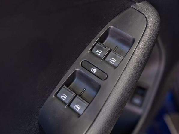 Volkswagen Jetta VI Рестайлинг с пробегом 2014 года, цена 1 199 000 рублей, 94652 км, седан, Автокод Объявления