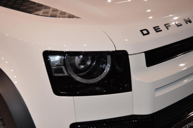Land Rover Defender II с пробегом 2021 года, цена 6 195 000 рублей, 84097 км, внедорожник, Автокод Объявления