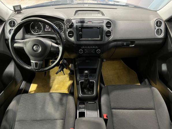Volkswagen Tiguan I Рестайлинг с пробегом 2015 года, цена 1 300 000 рублей, 233447 км, внедорожник, Автокод Объявления