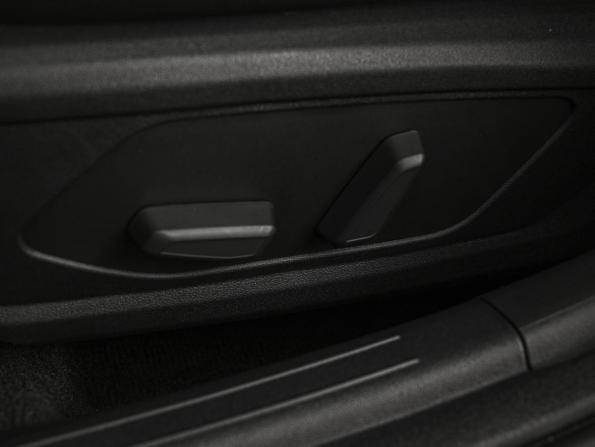 Hyundai Elantra VII (CN7) Рестайлинг с пробегом 2024 года, цена 2 620 000 рублей, 1009 км, седан, Автокод Объявления