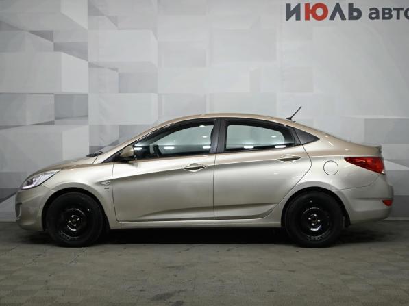 Hyundai Solaris I с пробегом 2013 года, цена 830 000 рублей, 198737 км, седан, Автокод Объявления