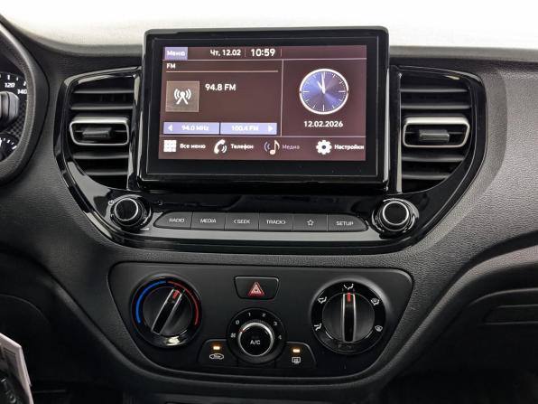 Hyundai Solaris II Рестайлинг с пробегом 2021 года, цена 1 435 000 рублей, 82201 км, седан, Автокод Объявления